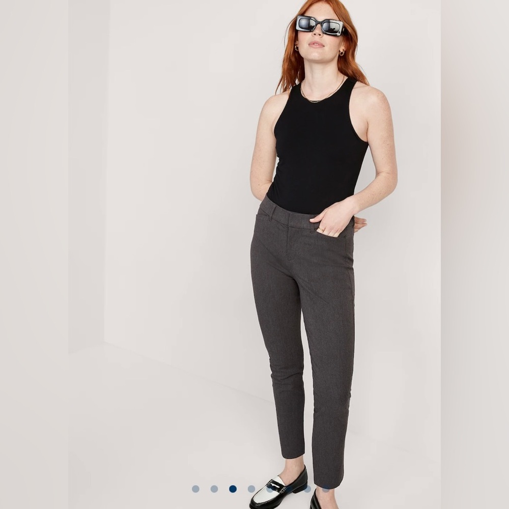 NWT Old Navy Pixie Pant
